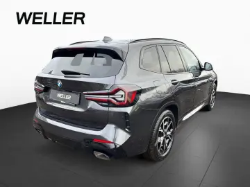 BMW X3 xDr 20dA M SPORT LivePl LED AHK Kam 19  SHZ
