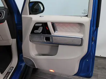 MERCEDES-BENZ G 450 d AMG Line Keyless Burmester