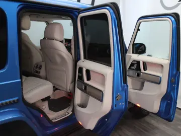 MERCEDES-BENZ G 450 d AMG Line Keyless Burmester