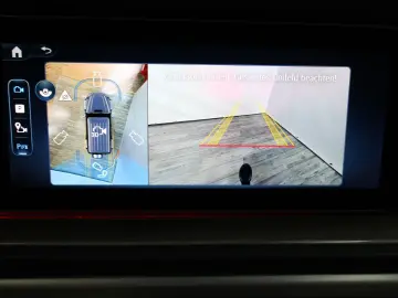 MERCEDES-BENZ G 450 d AMG Line Keyless Burmester