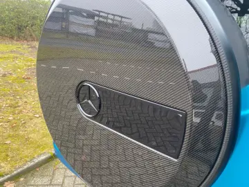 MERCEDES-BENZ G 63 AMG MY 2025 Carbon Paket Fond TV A22