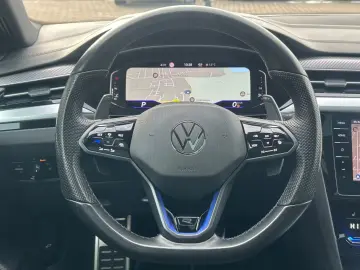 Volkswagen Arteon SB R 4M  Pano Matrix 360 AHK