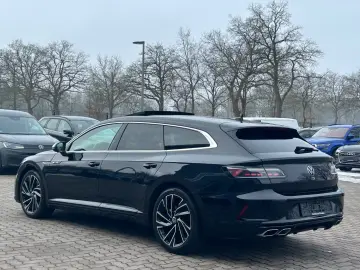 Volkswagen Arteon SB R 4M  Pano Matrix 360 AHK