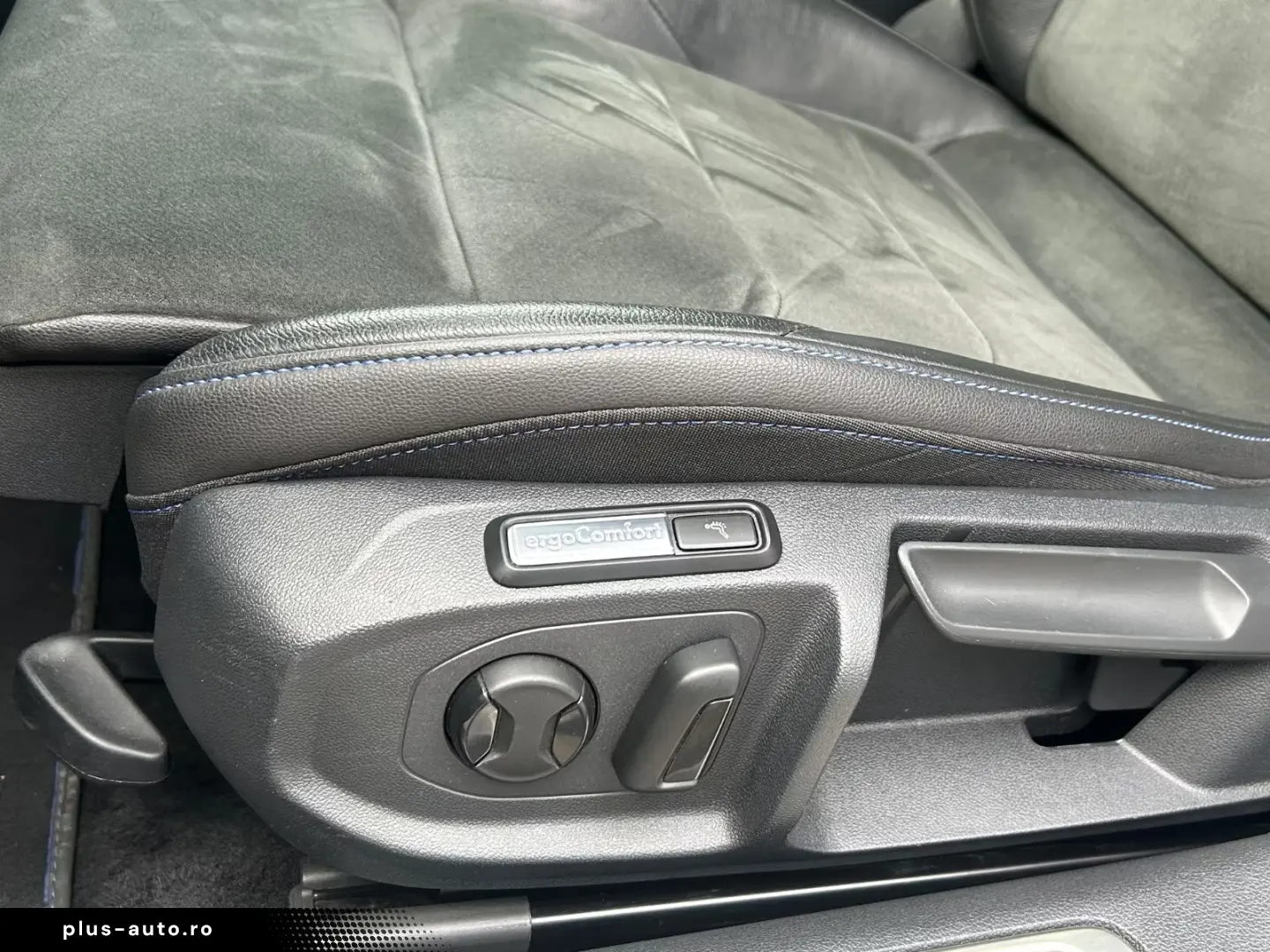 Volkswagen Arteon SB R 4M  Pano Matrix 360 AHK