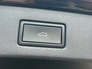 Volkswagen Arteon SB R 4M  Pano Matrix 360 AHK