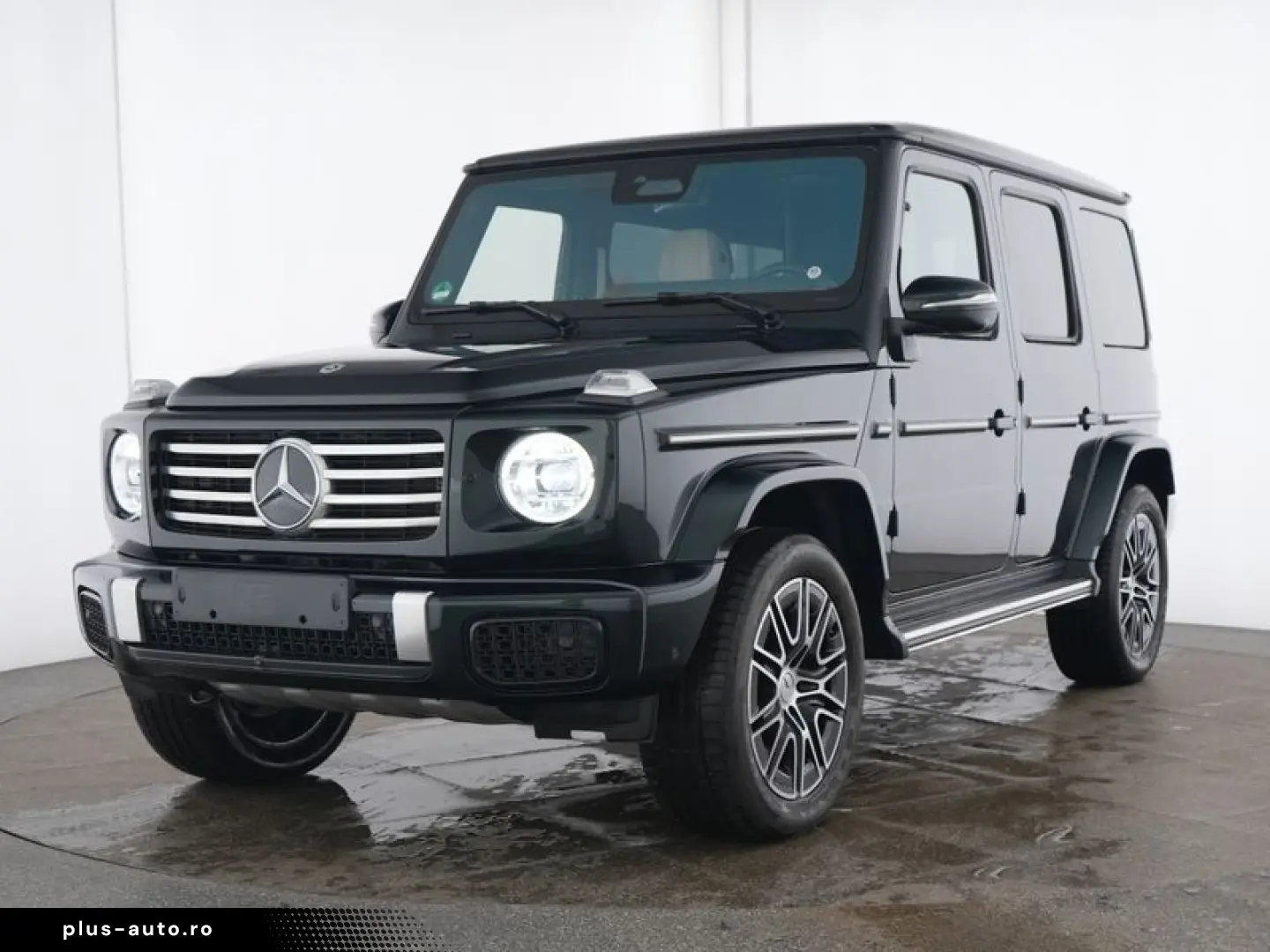 MERCEDES-BENZ G 450 d AMG Massage Standhz SHD AHK 20 Zoll