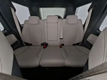 MERCEDES-BENZ G 450 d AMG Massage Standhz SHD AHK 20 Zoll