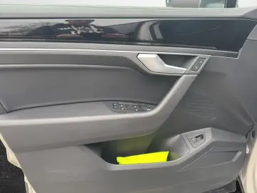 VW Touareg 3.0 TDI 4M