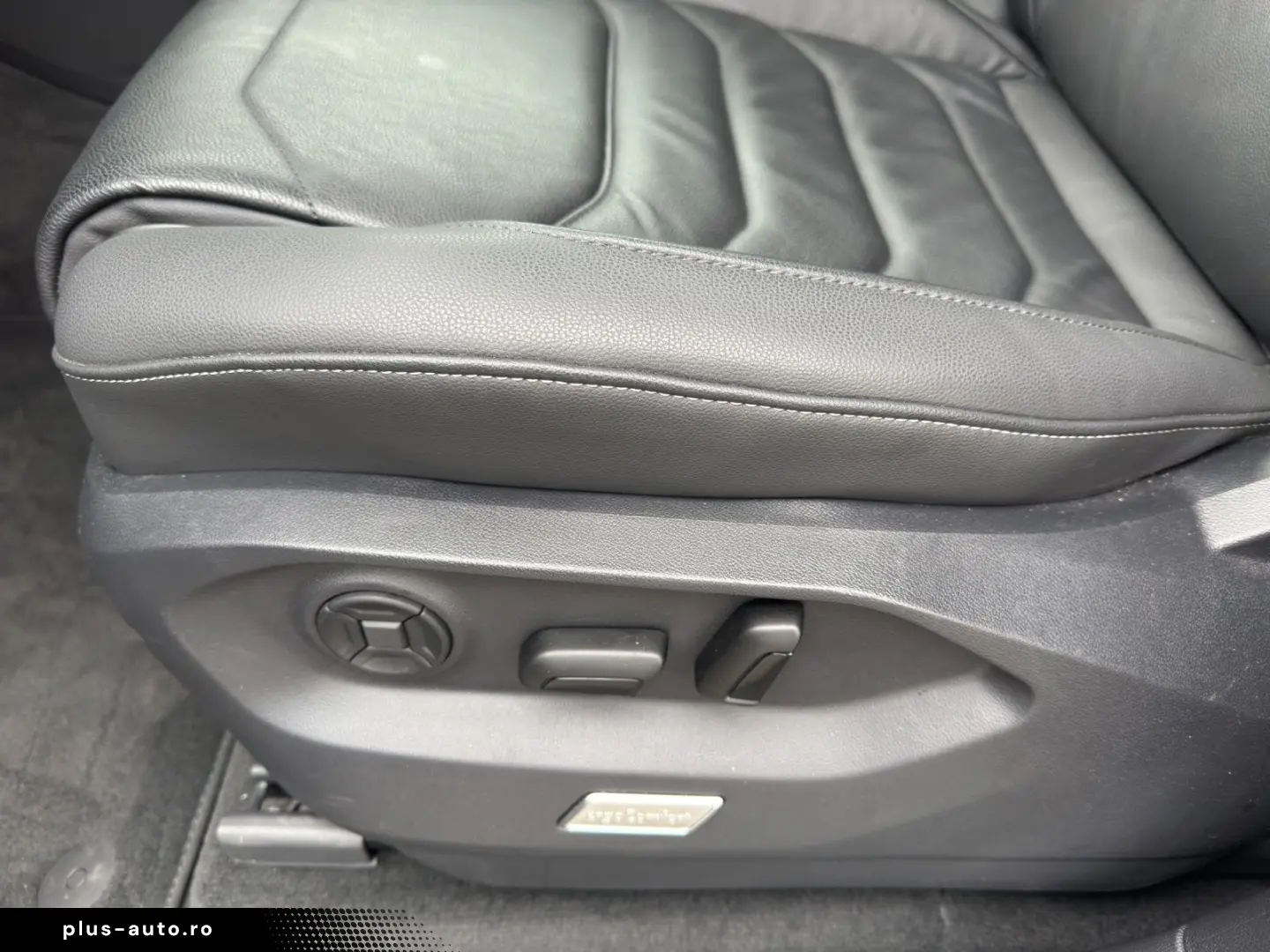 VW Touareg 3.0 TDI 4M