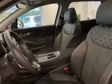 HYUNDAI SANTA FE Plug-in-Hybrid 4WD