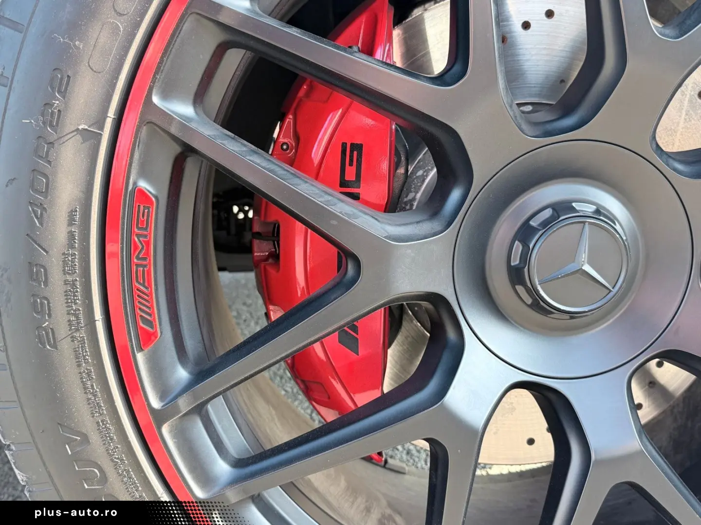 MERCEDES-BENZ G 63 AMG Mercedes-AMG G 63