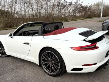 Porsche Cabrio PackSPORT EXHAUST BOSE CARPLAY PDLS  KEYL