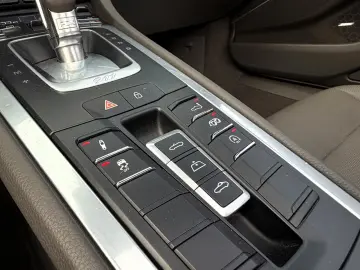 Porsche Cabrio PackSPORT EXHAUST BOSE CARPLAY PDLS  KEYL