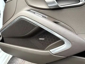 Porsche Cabrio PackSPORT EXHAUST BOSE CARPLAY PDLS  KEYL