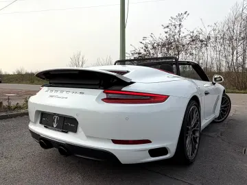 Porsche Cabrio PackSPORT EXHAUST BOSE CARPLAY PDLS  KEYL