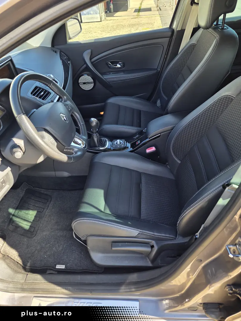 Renault Megane  Bose  1.6 dci 130cp