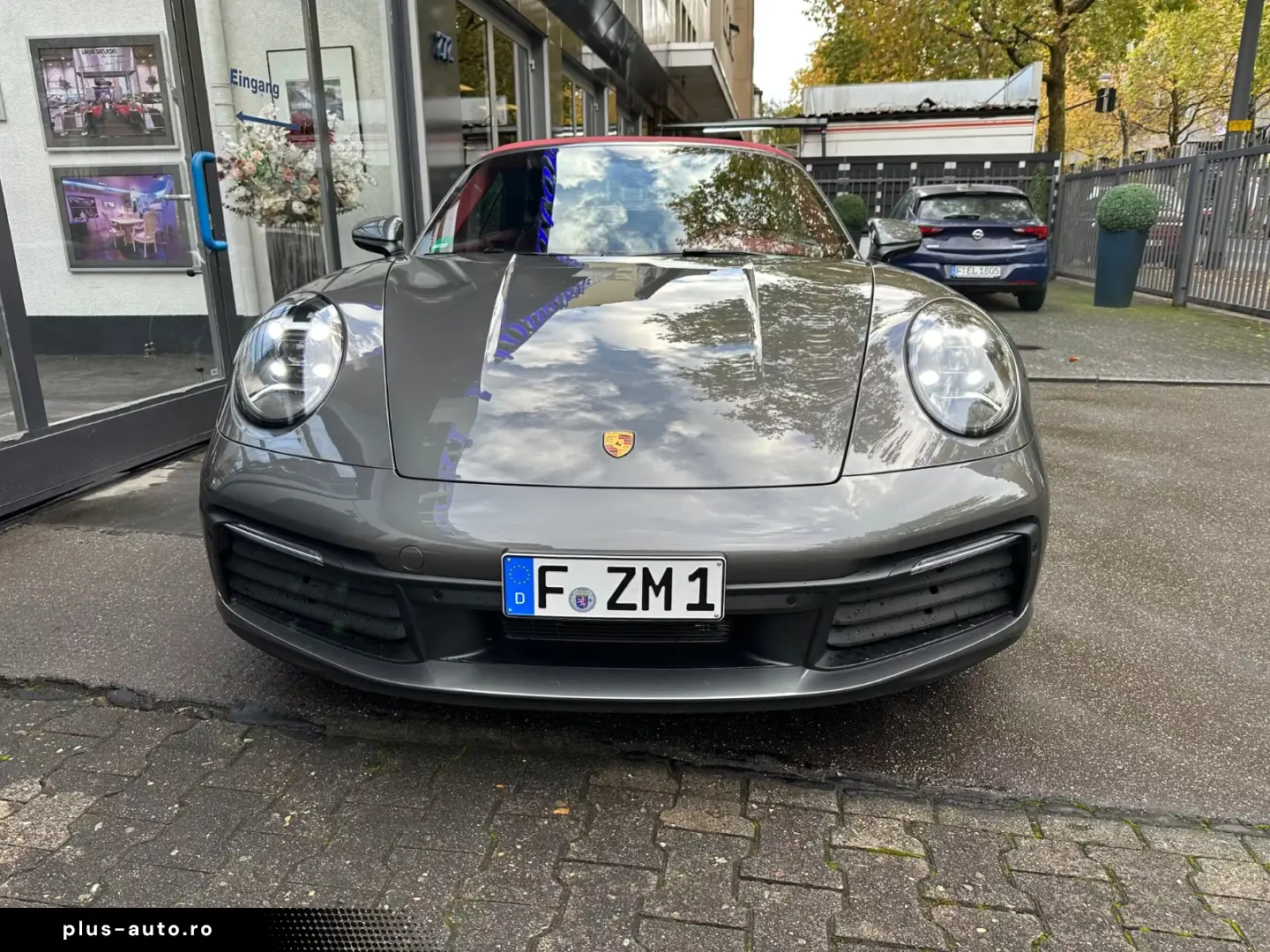 Porsche 911 Carrera Cabriolet