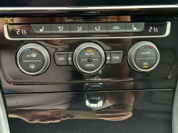 Volkswagen Golf 7.5 GTI Performance  2017