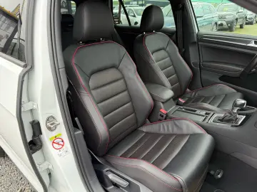 Volkswagen Golf 7.5 GTI Performance  2017