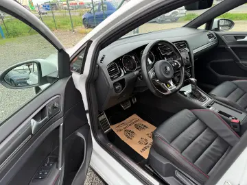 Volkswagen Golf 7.5 GTI Performance  2017