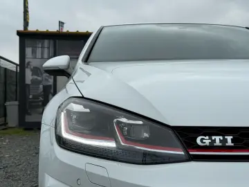 Volkswagen Golf 7.5 GTI Performance  2017