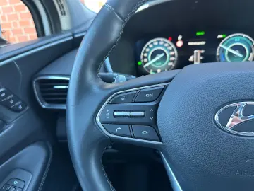 HYUNDAI SANTA FE 1.6 Plugin-Hybrid 4WD