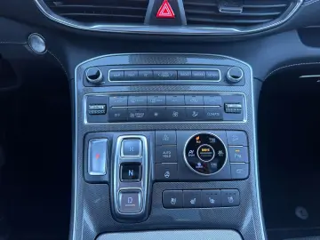 HYUNDAI SANTA FE 1.6 Plugin-Hybrid 4WD