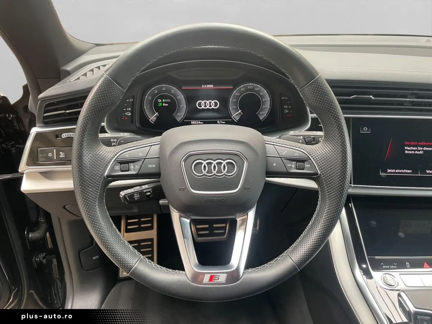AUDI Q8 55TFSI e quattro S