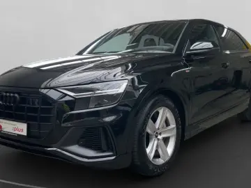 AUDI Q8 55TFSI e quattro S