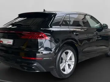 AUDI Q8 55TFSI e quattro S