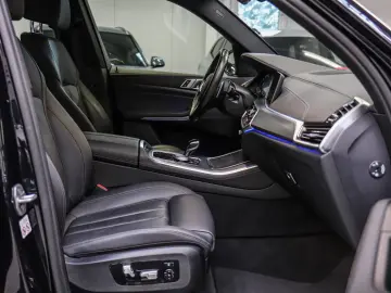 BMW X5 xDrive 30d Sport-Aut.   M SPORT KAMERA LASER
