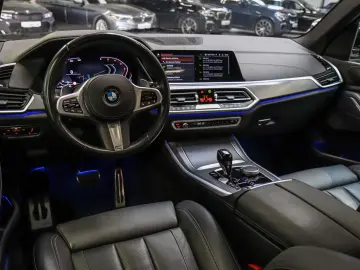 BMW X5 xDrive 30d Sport-Aut.   M SPORT KAMERA LASER