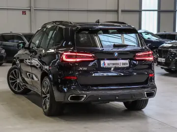 BMW X5 xDrive 30d Sport-Aut.   M SPORT KAMERA LASER