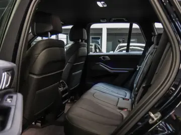 BMW X5 xDrive 30d Sport-Aut.   M SPORT KAMERA LASER