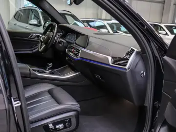 BMW X5 xDrive 30d Sport-Aut.   M SPORT KAMERA LASER