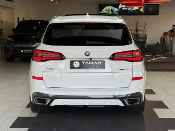 BMW X5 xDr 45e M Sport Pano HuD Laser Bowers&Wilkins