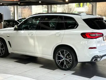 BMW X5 xDr 45e M Sport Pano HuD Laser Bowers&Wilkins