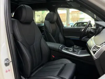 BMW X5 xDr 45e M Sport Pano HuD Laser Bowers&Wilkins