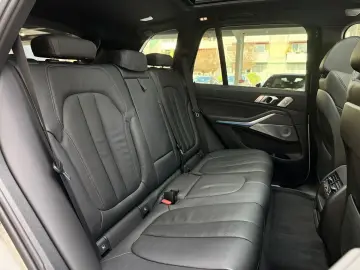 BMW X5 xDr 45e M Sport Pano HuD Laser Bowers&Wilkins