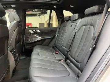 BMW X5 xDr 45e M Sport Pano HuD Laser Bowers&Wilkins
