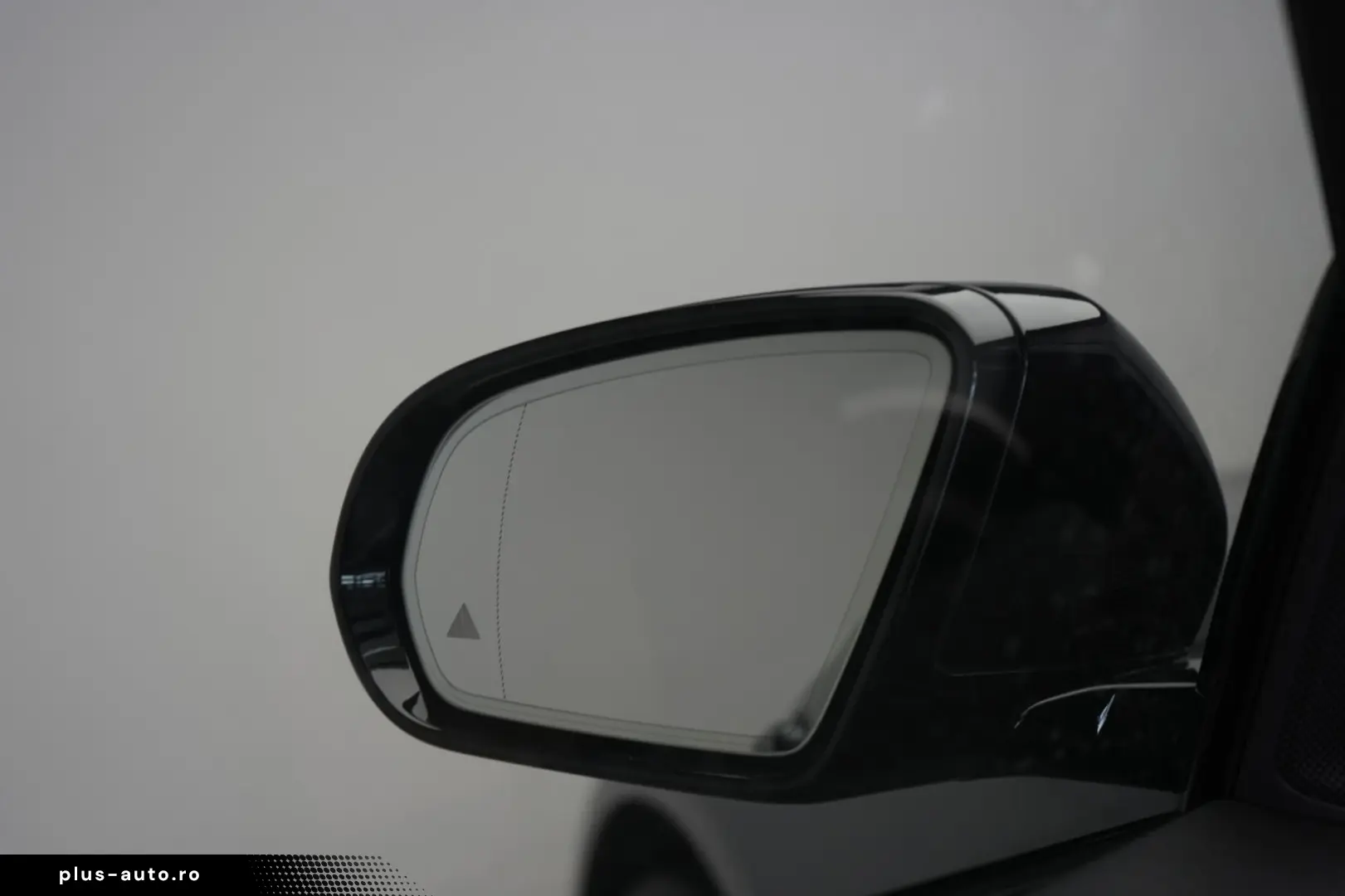 MERCEDES-BENZ E 300 e 9G-Tronic  AMG Navi Temp Kamera Side