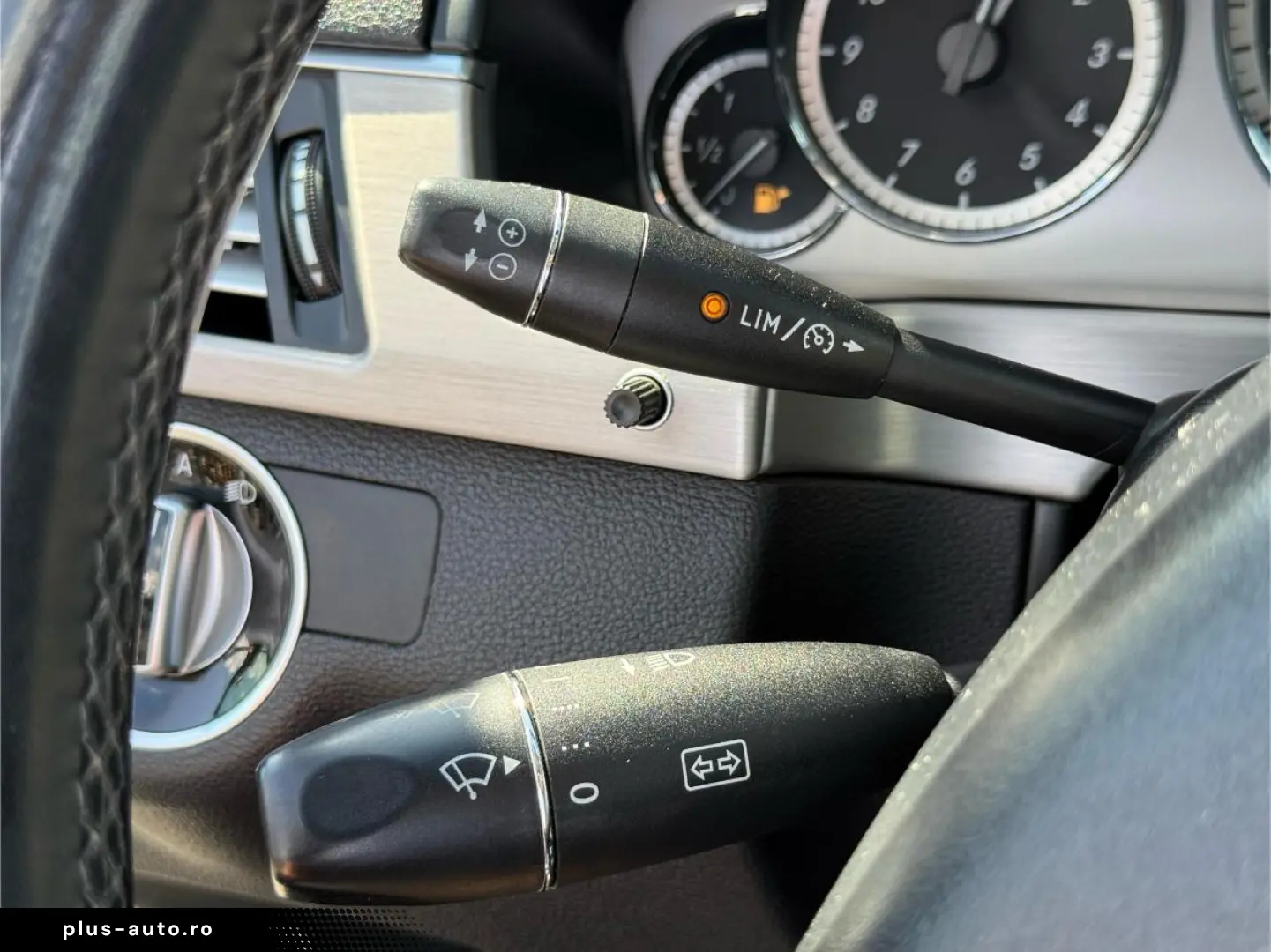 Mercedes-Benz E 220  2011