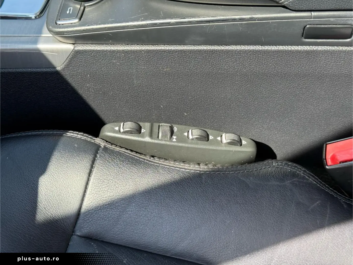 Mercedes-Benz E 220  2011