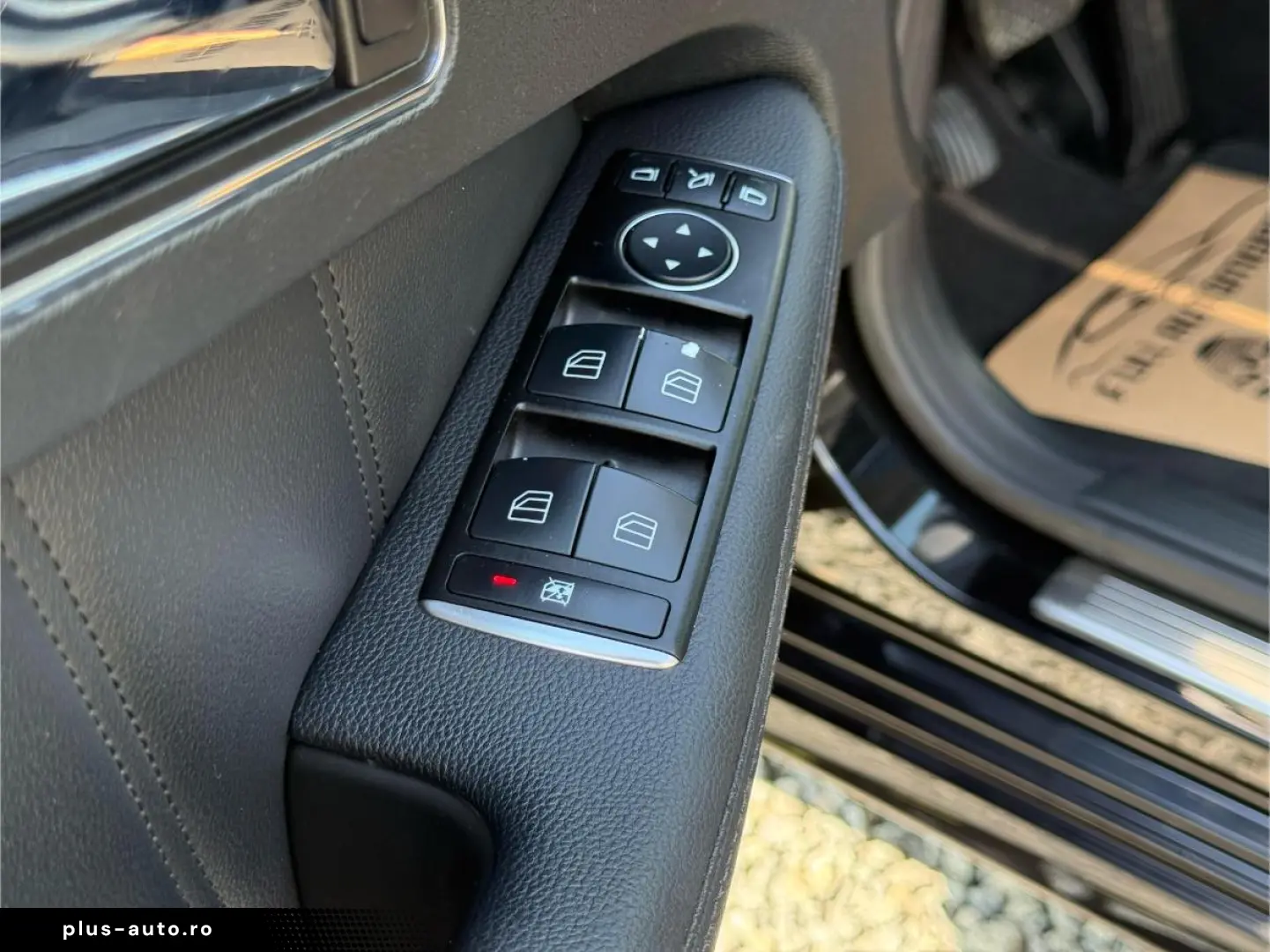 Mercedes-Benz E 220  2011