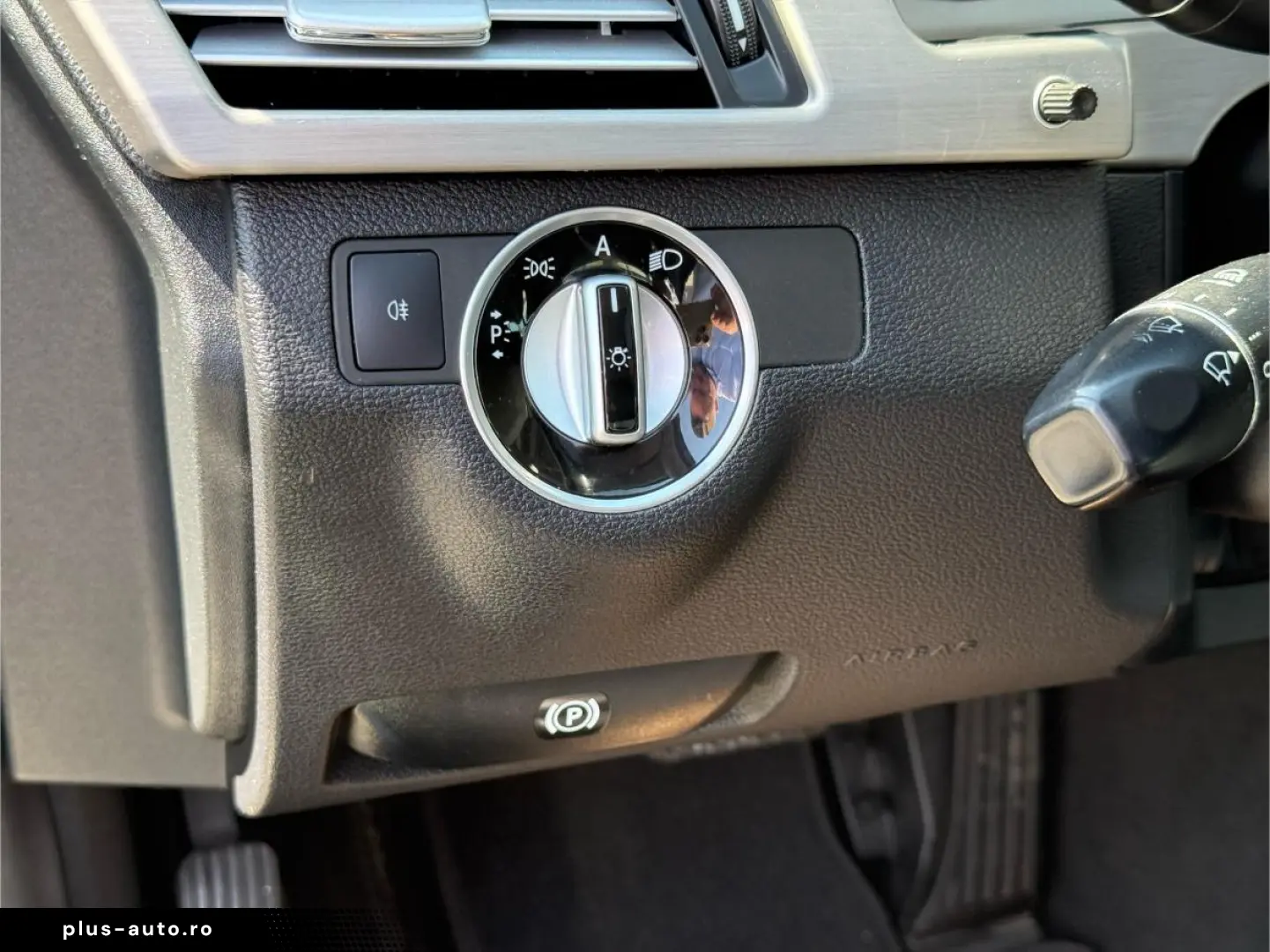 Mercedes-Benz E 220  2011