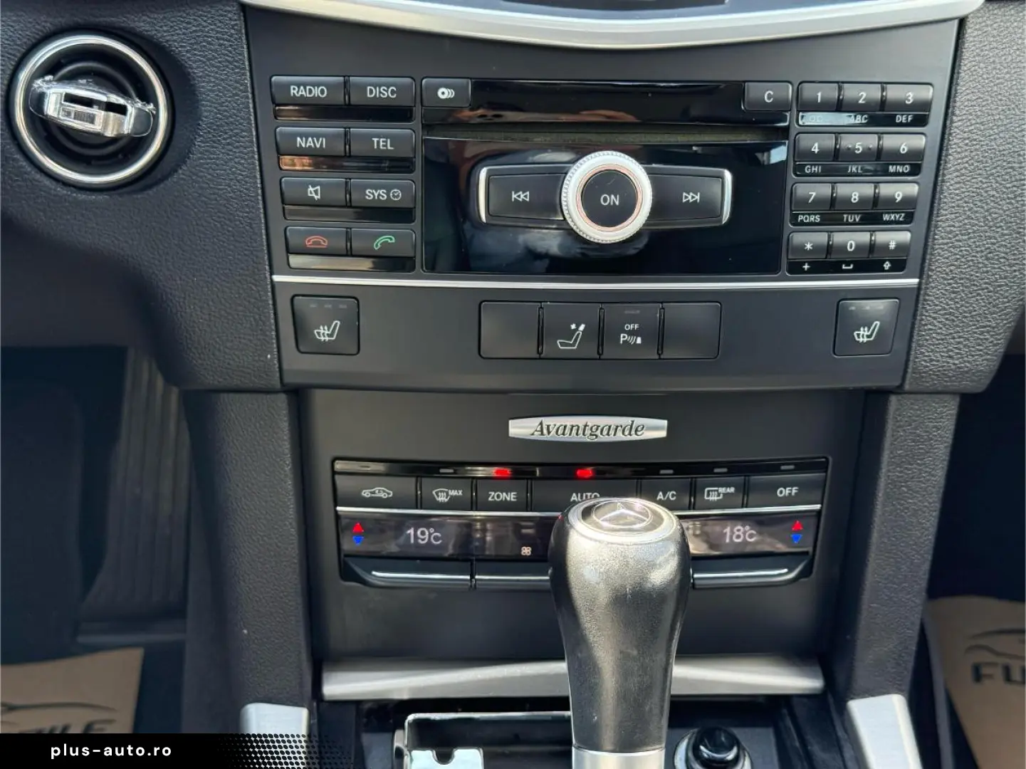 Mercedes-Benz E 220  2011