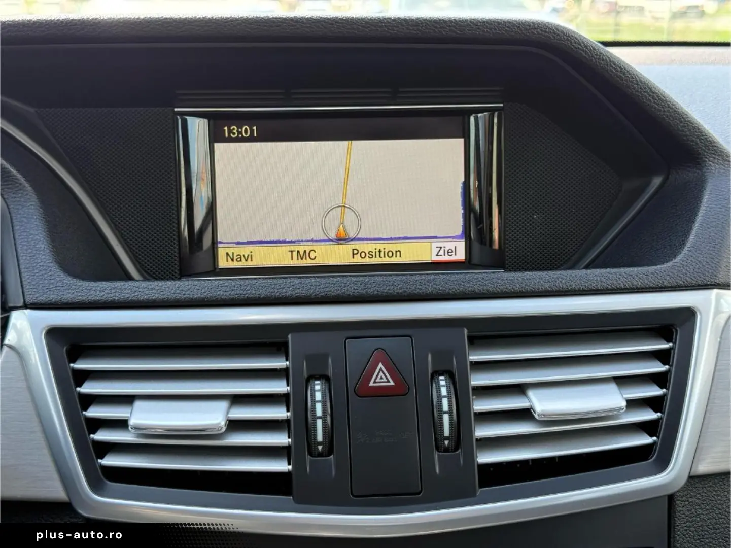 Mercedes-Benz E 220  2011