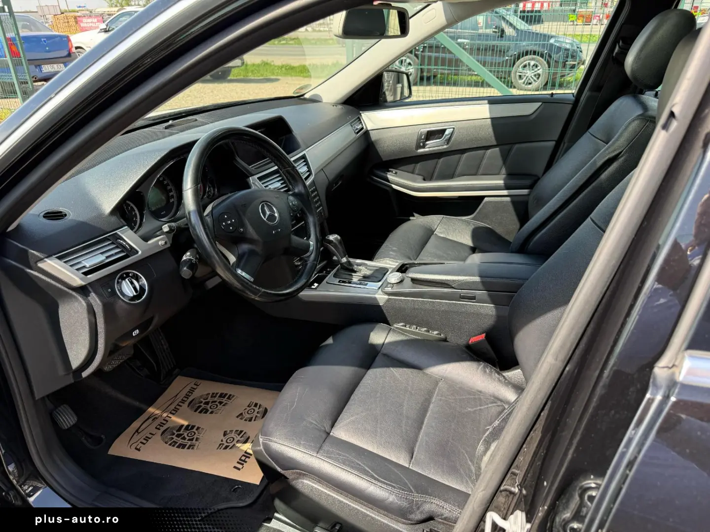 Mercedes-Benz E 220  2011