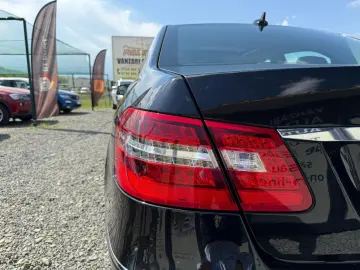 Mercedes-Benz E 220  2011