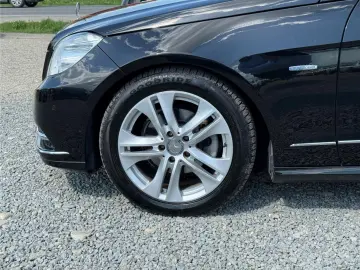 Mercedes-Benz E 220  2011